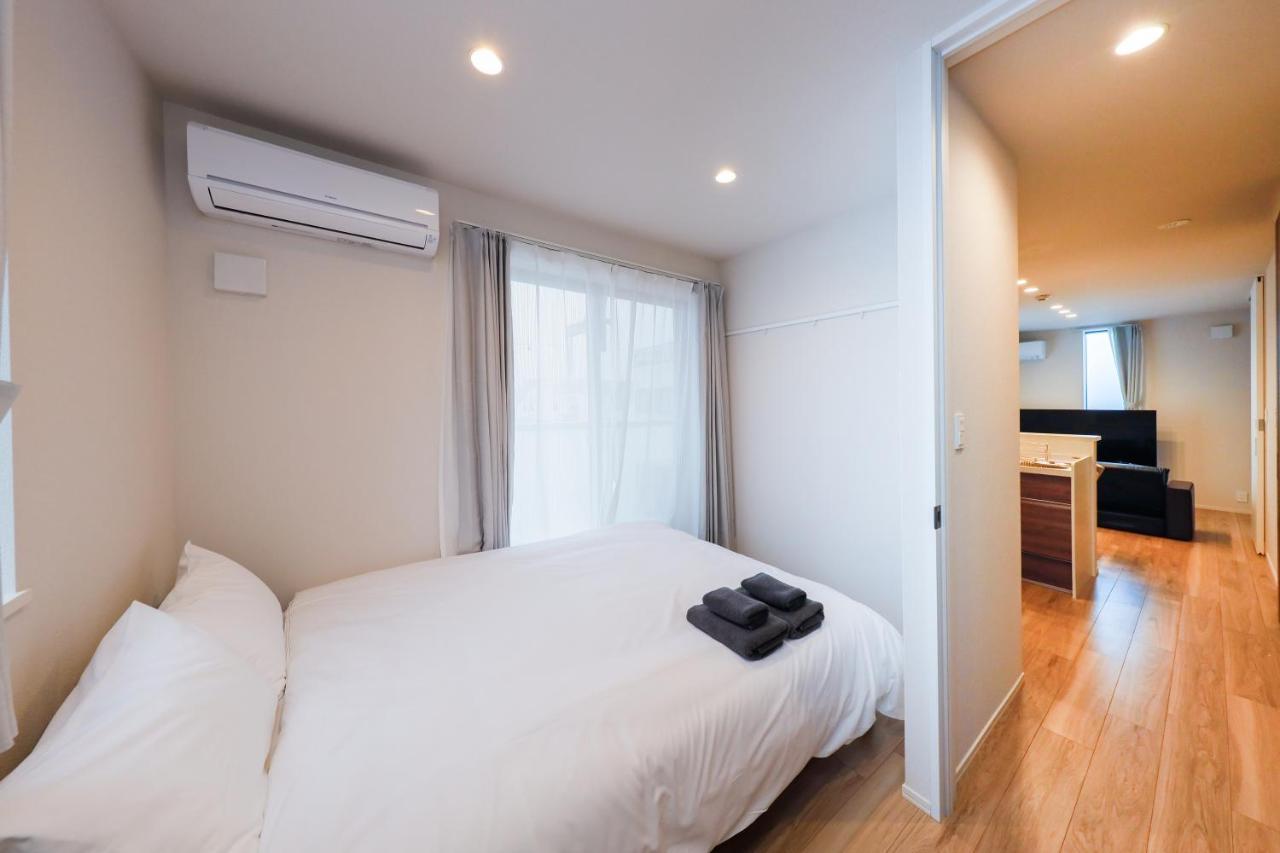 Higashi Komagata House Tokyo Exterior photo